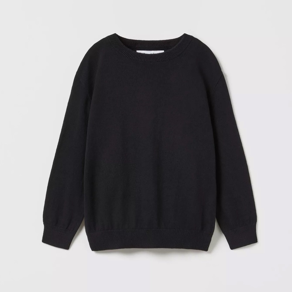 Round neck knit navy blue  Sweater
